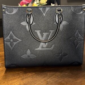 Louis Vuitton Black Monogram Tote